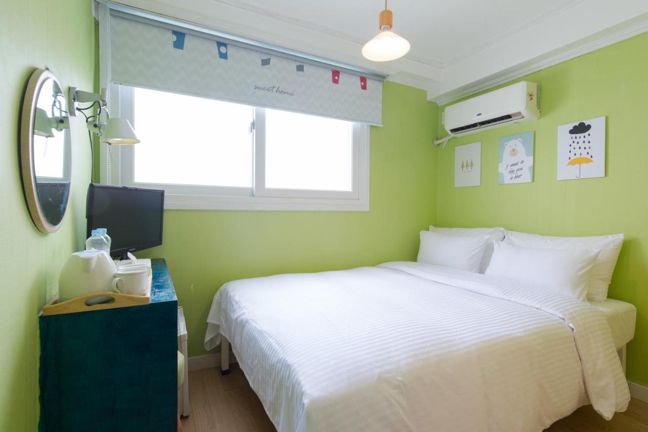 Travel Monster Hotel Seoul Exterior photo
